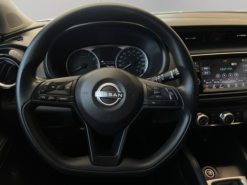 Nissan Kicks  5 pts. Advance, 1.6l, TM5, a/ac., VE, RA-16 2023